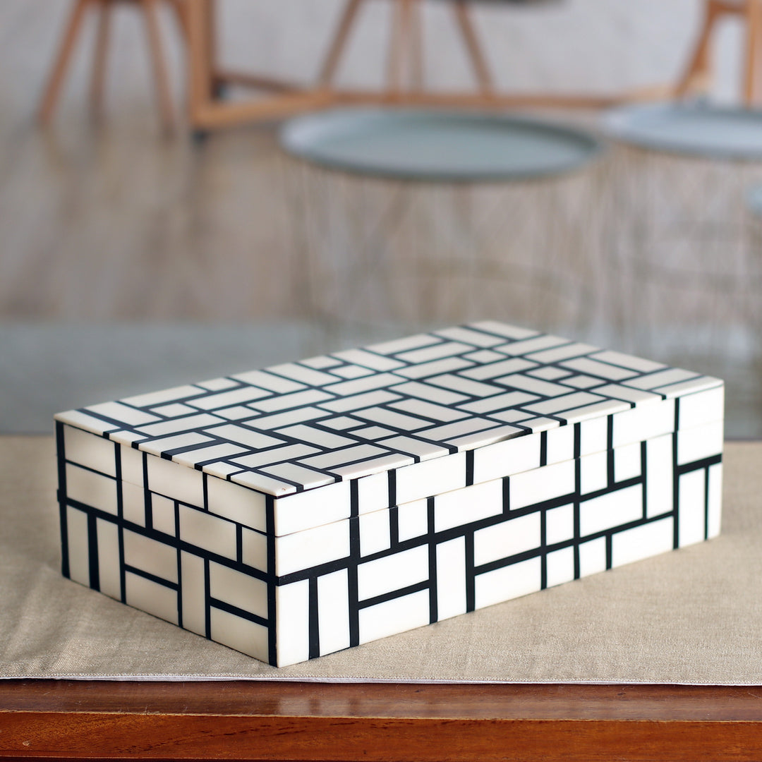 Maze-Patterned Black and White Resin Decorative Box (Large) - Hypnotic Maze