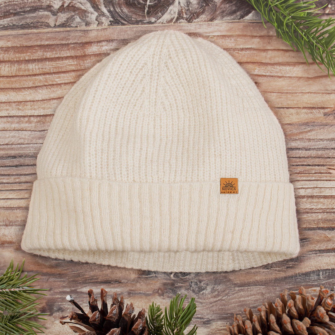 Knit Ribbed Baby Alpaca and Wool Blend Beanie Hat in Ivory - Ivory Inspiration