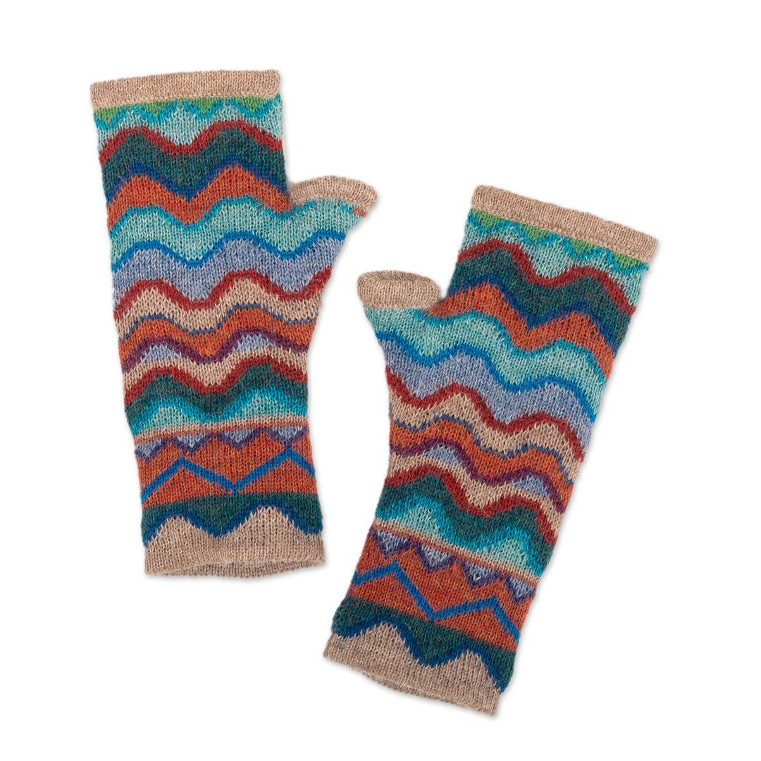 100% Alpaca Fingerless Mittens with Wavy and Zigzag Motifs - Andean Vista