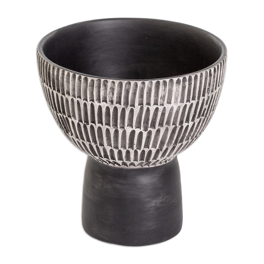 Hand-Painted Modern Ceramic Vase in Ivory and Black - Textures in Black