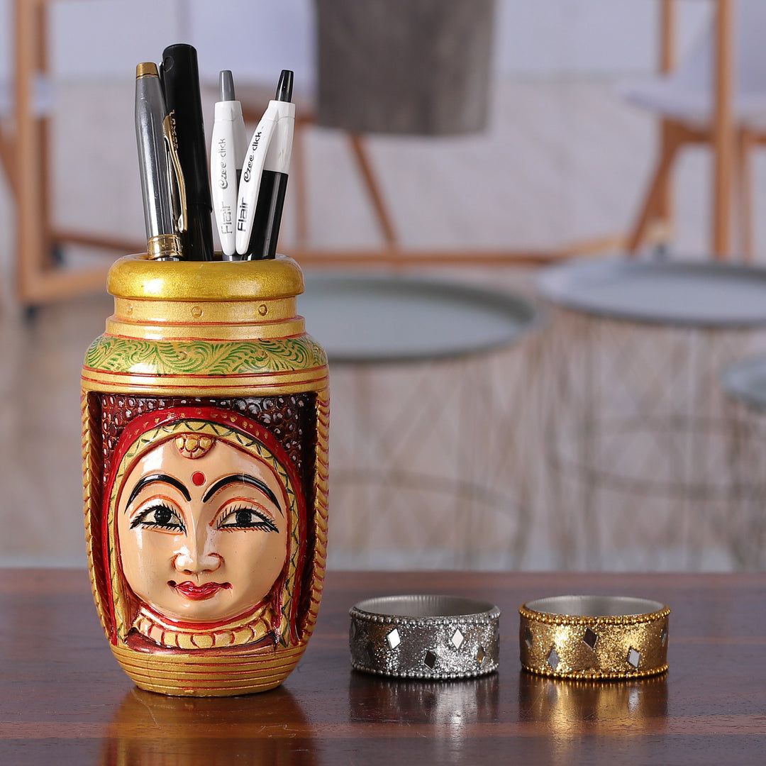 Romantic Classic Hand-Painted Kadam Wood Pen Holder - Romantic Words