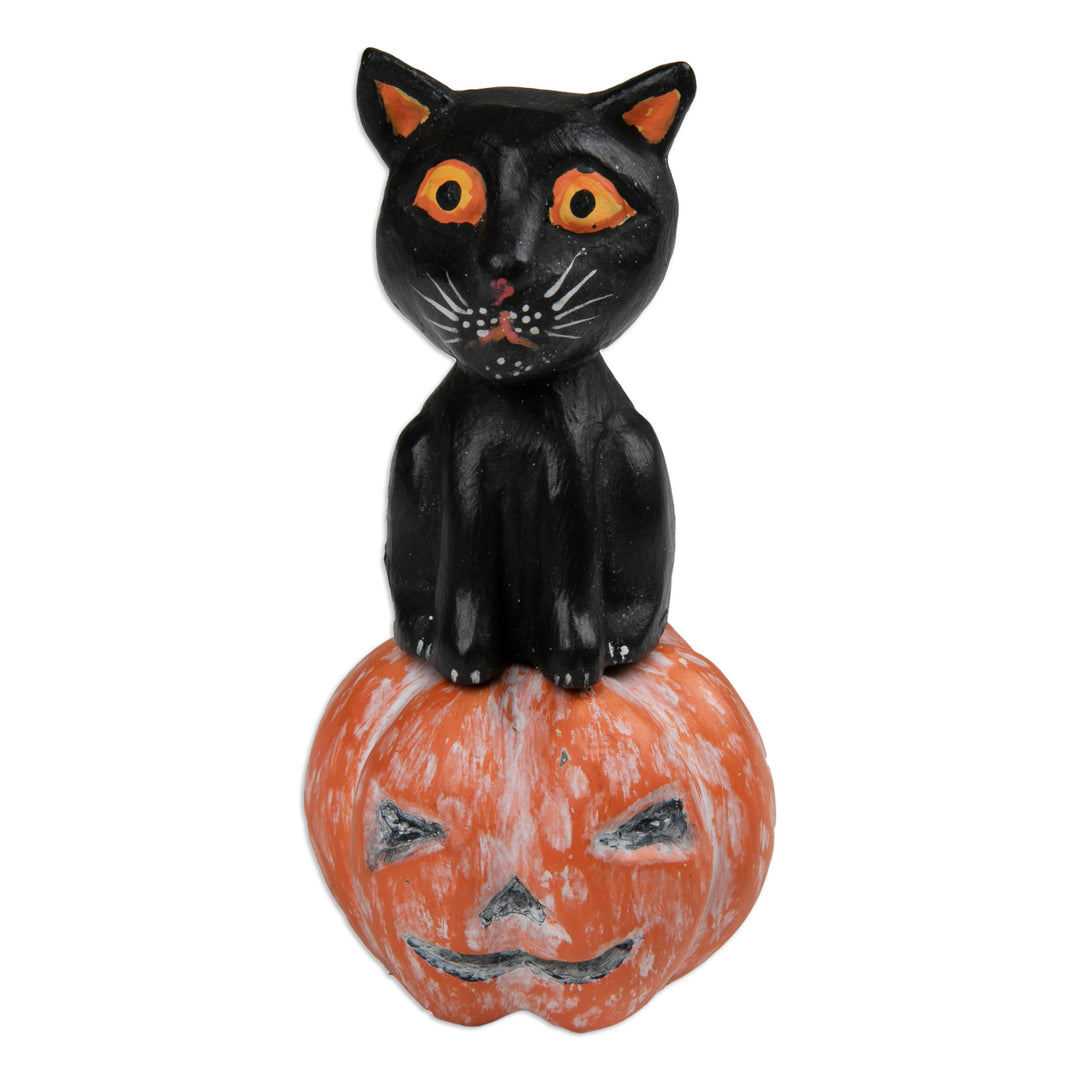 Halloween-Themed Albesia Wood Cat and Pumpkin Sculpture - Cat on the Halloween Night