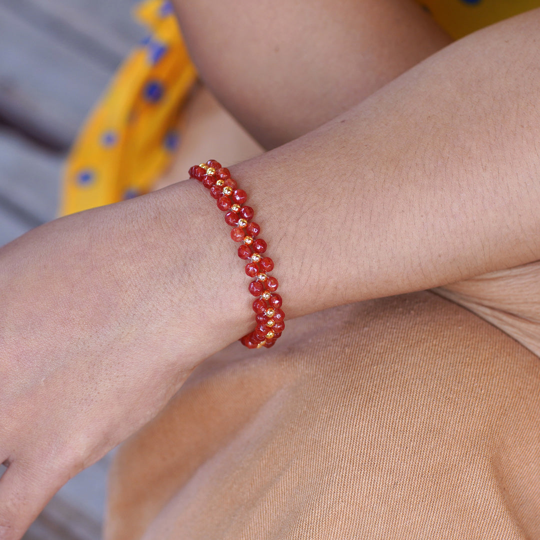 Gold-Accented Adjustable Carnelian Beaded Wristband Bracelet - Fire Splendor