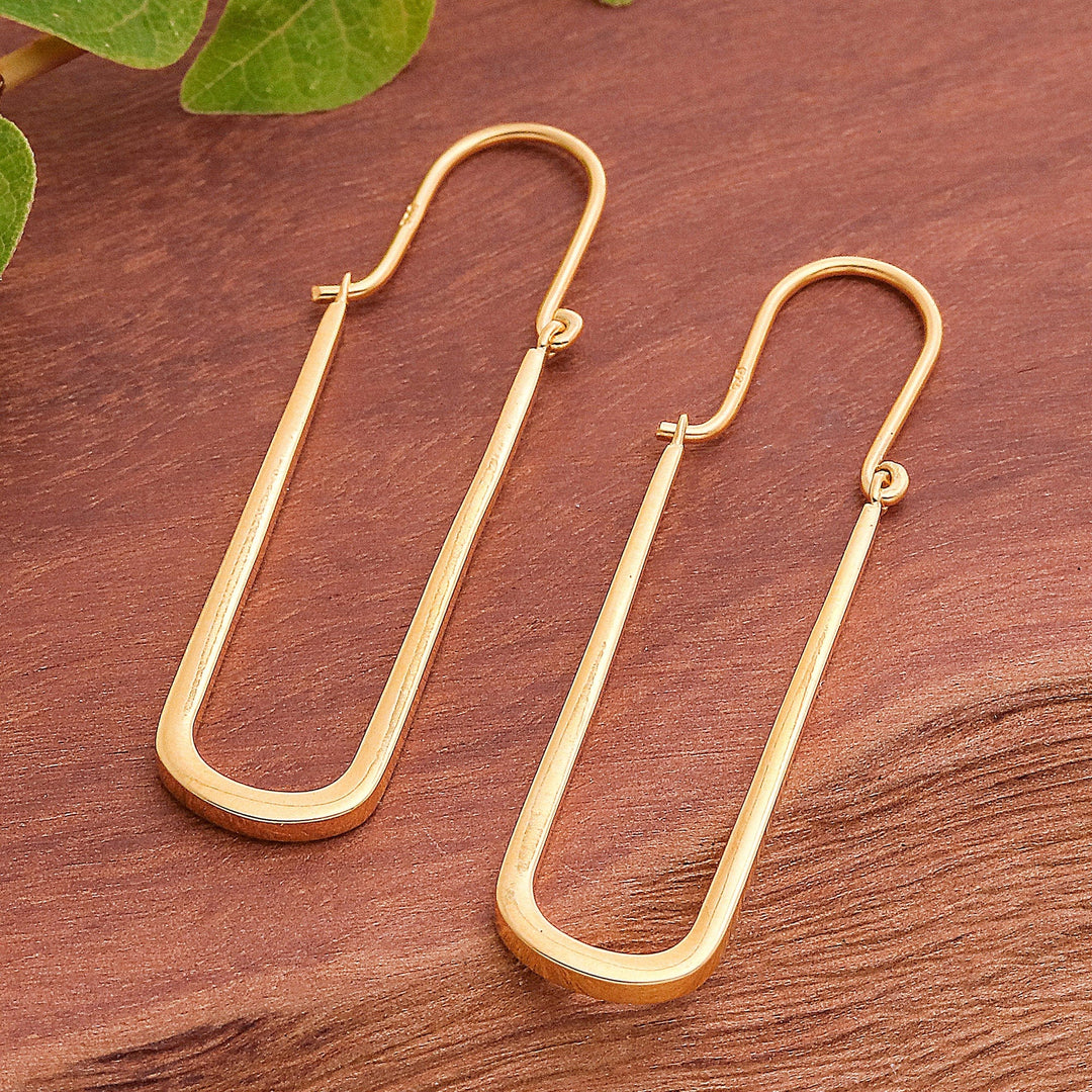 18k Gold-Plated Oblong Hoop Earrings in a High Polish Finish - Grand Glory