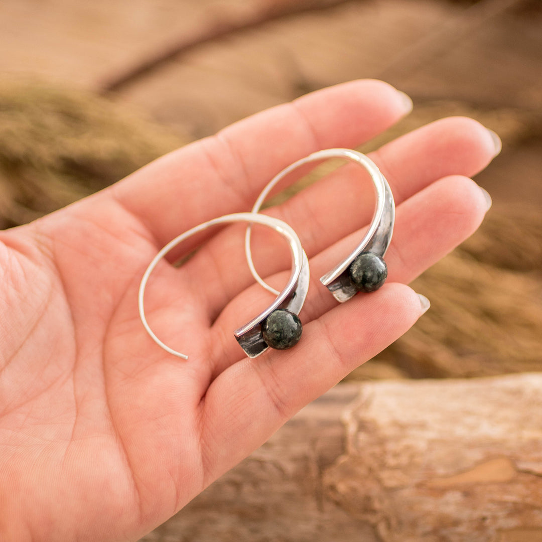Modern Silver Drop Earrings with Dark Green Jade Stones - Green Shadow Vitality