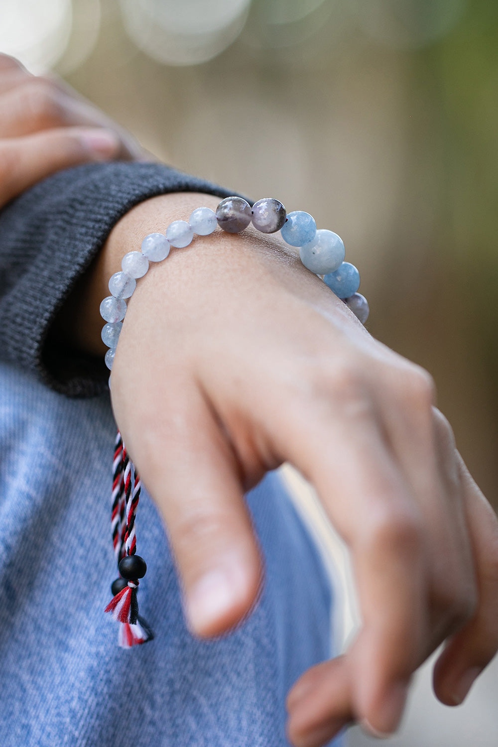 Blue Men's Yoga Tridatu Multi-Gemstone Pendant Bracelet - Tridatu Purity