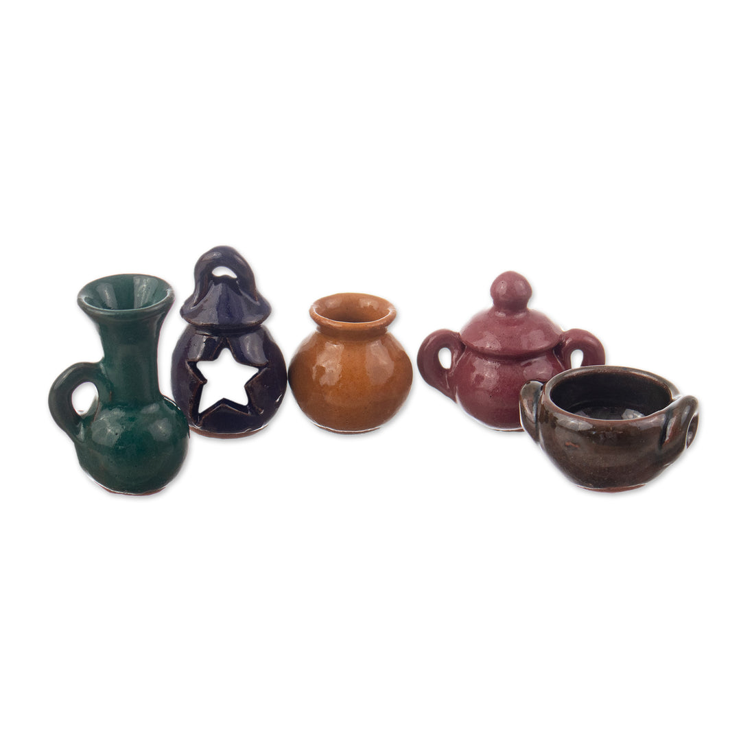 5 Hand-Painted Andean Vase-Inspired Ceramic Mini Figurines - At the Market