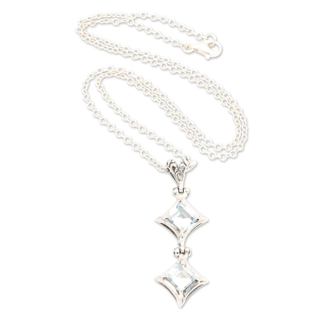 Balinese-Made Polished 3-Carat Blue Topaz Pendant Necklace - Celestial Spark