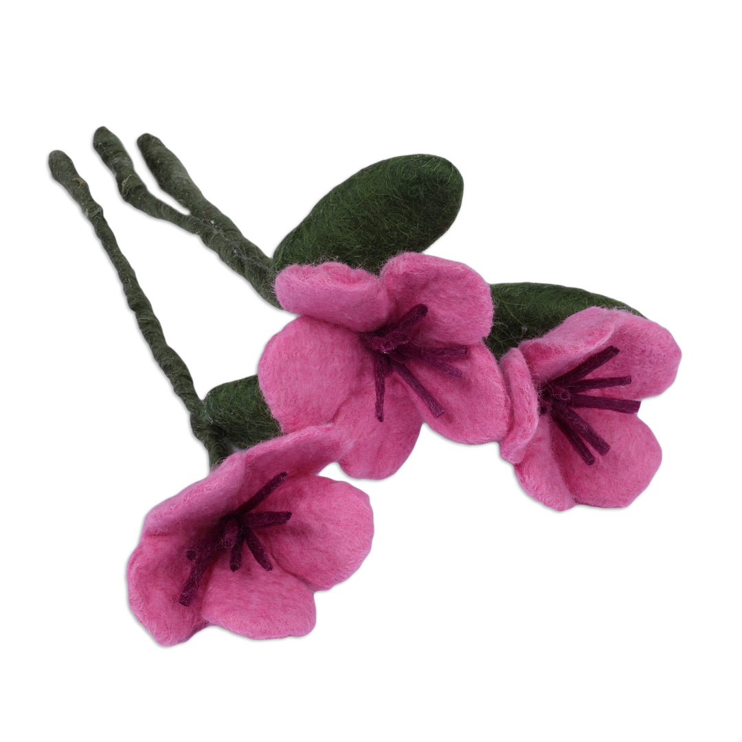 Artisan-Made 3-Piece Apricot Bloom Wool Felt Home Accent Set - Apricot Illusion