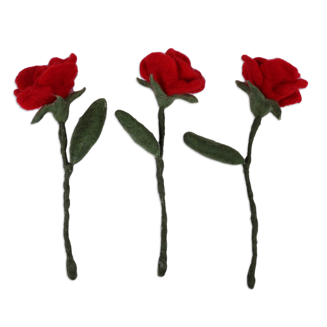 Romantic Red Rose-Shaped 3-Piece Wool Felt Home Accent Set - Rose Illusion