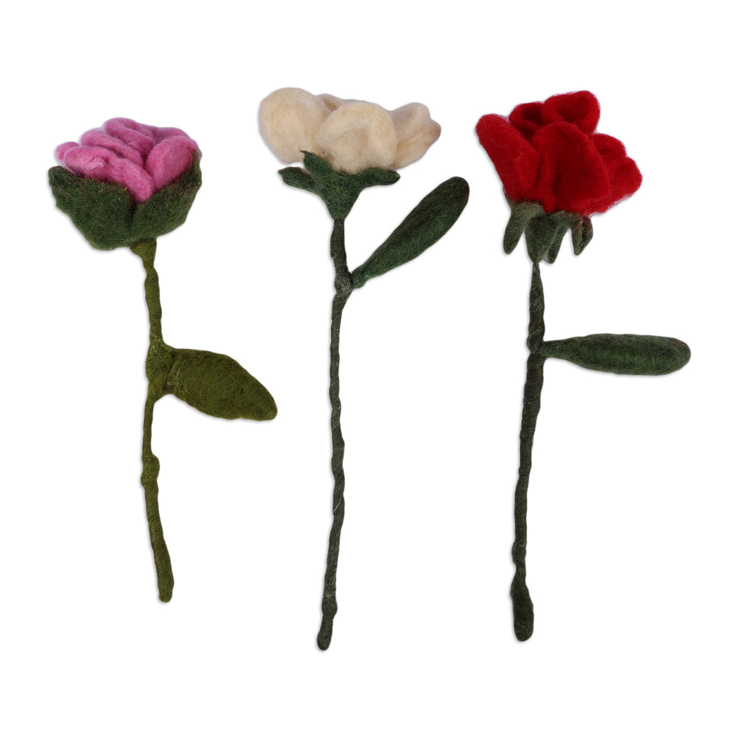 Multicolor Rose-Shaped 3-Piece Wool Felt Home Accent Set - Romantic Illusion