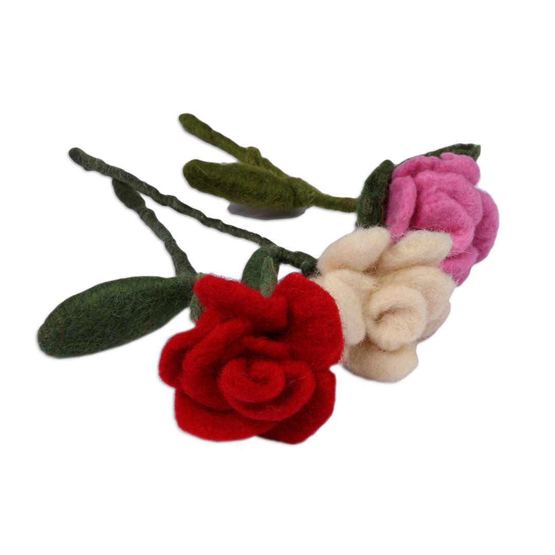 Multicolor Rose-Shaped 3-Piece Wool Felt Home Accent Set - Romantic Illusion