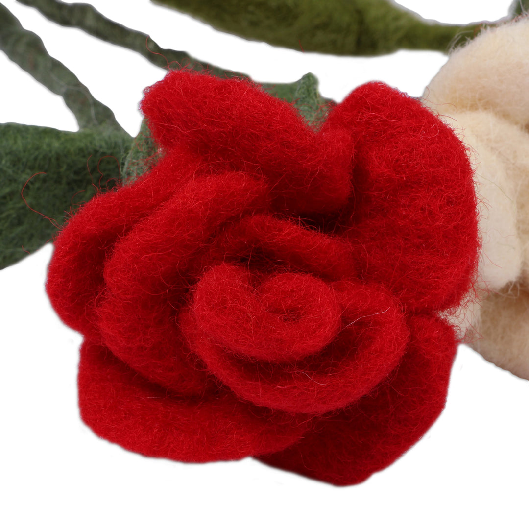 Multicolor Rose-Shaped 3-Piece Wool Felt Home Accent Set - Romantic Illusion
