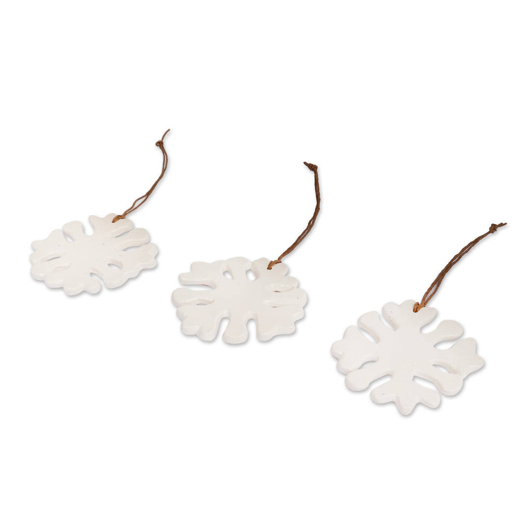 Winter Snowflake-Shaped 3-Piece Ivory Ceramic Ornament Set - Snowflake Era