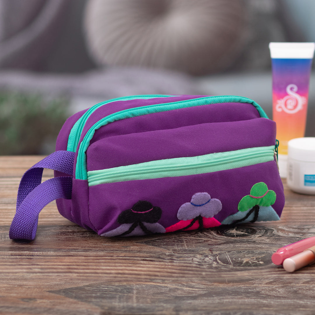 Cotton Blend Four-Compartment Cosmetic Toiletry Bag - Llama Sunrise