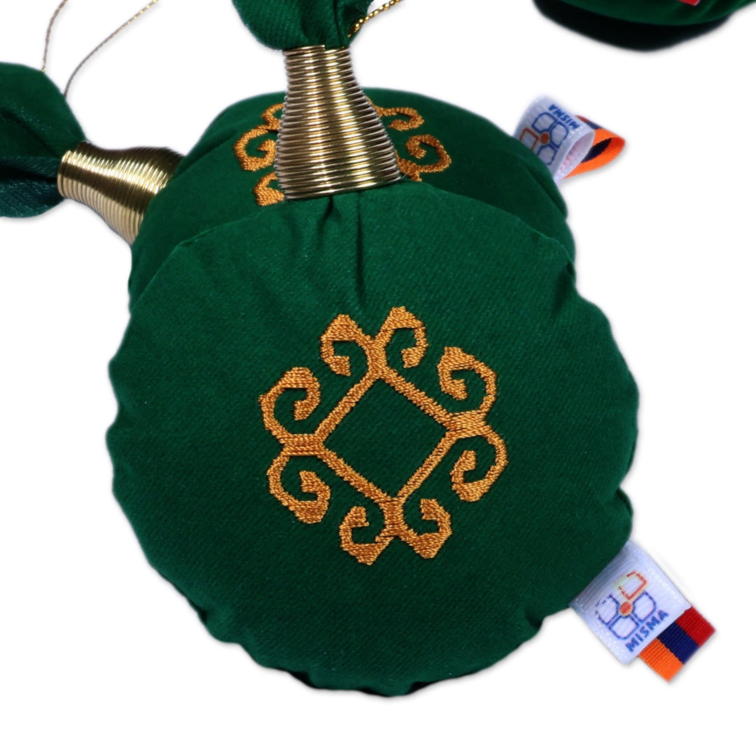 Classic 3-Piece Embroidered Golden and Green Ornament Set - Green Celebrations