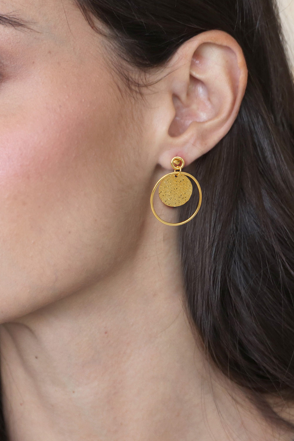 Semi-Abstract Polished and Hammered 18k Gold-Plated Earrings - Victorious Earth