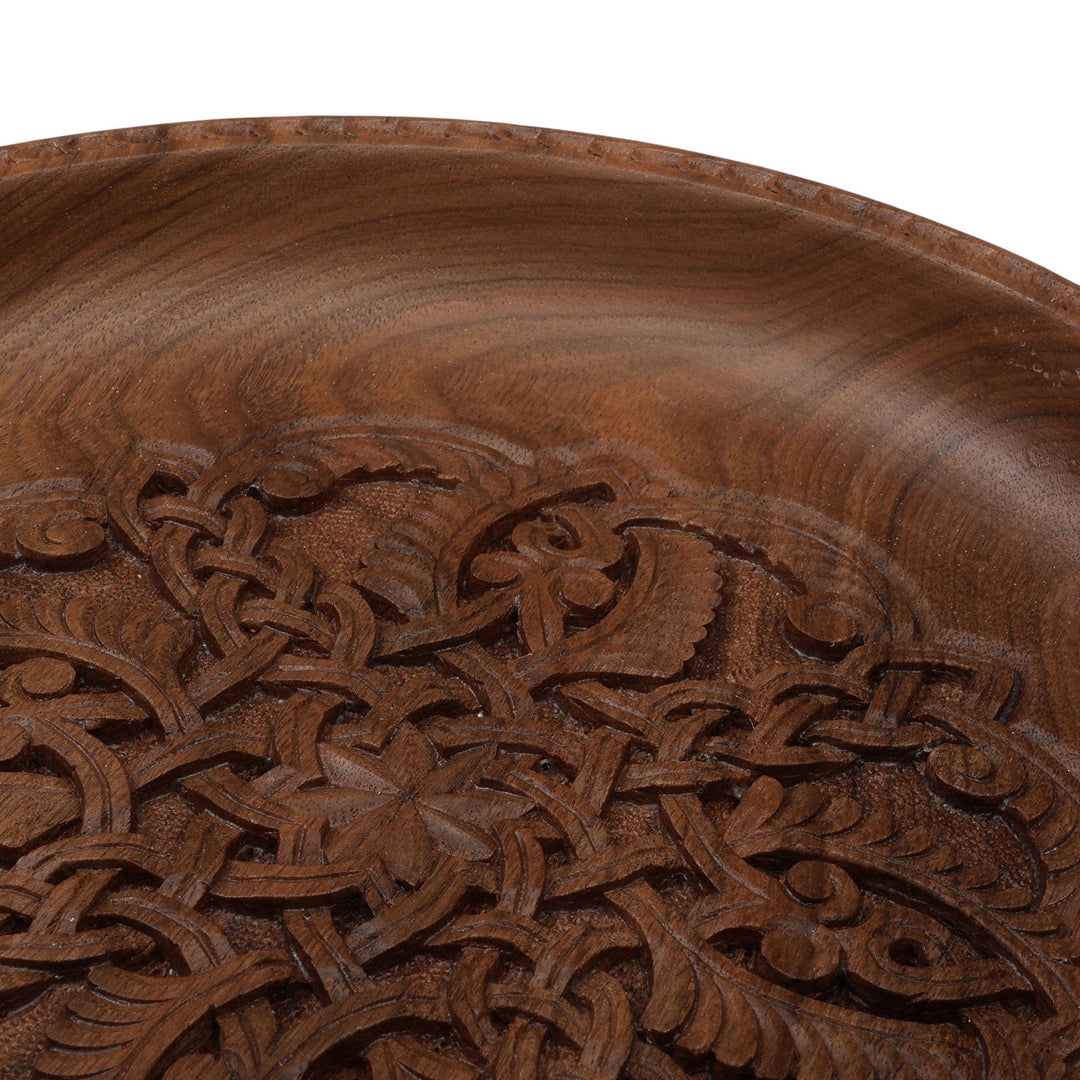 Sylvan-Themed Leafy Polished Walnut Wood Decorative Plate - Forest Tradition