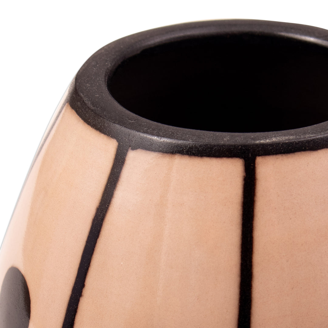 Minimalist-Inspired Painted Folk Art Ceramic Decorative Vase - Chulucanas