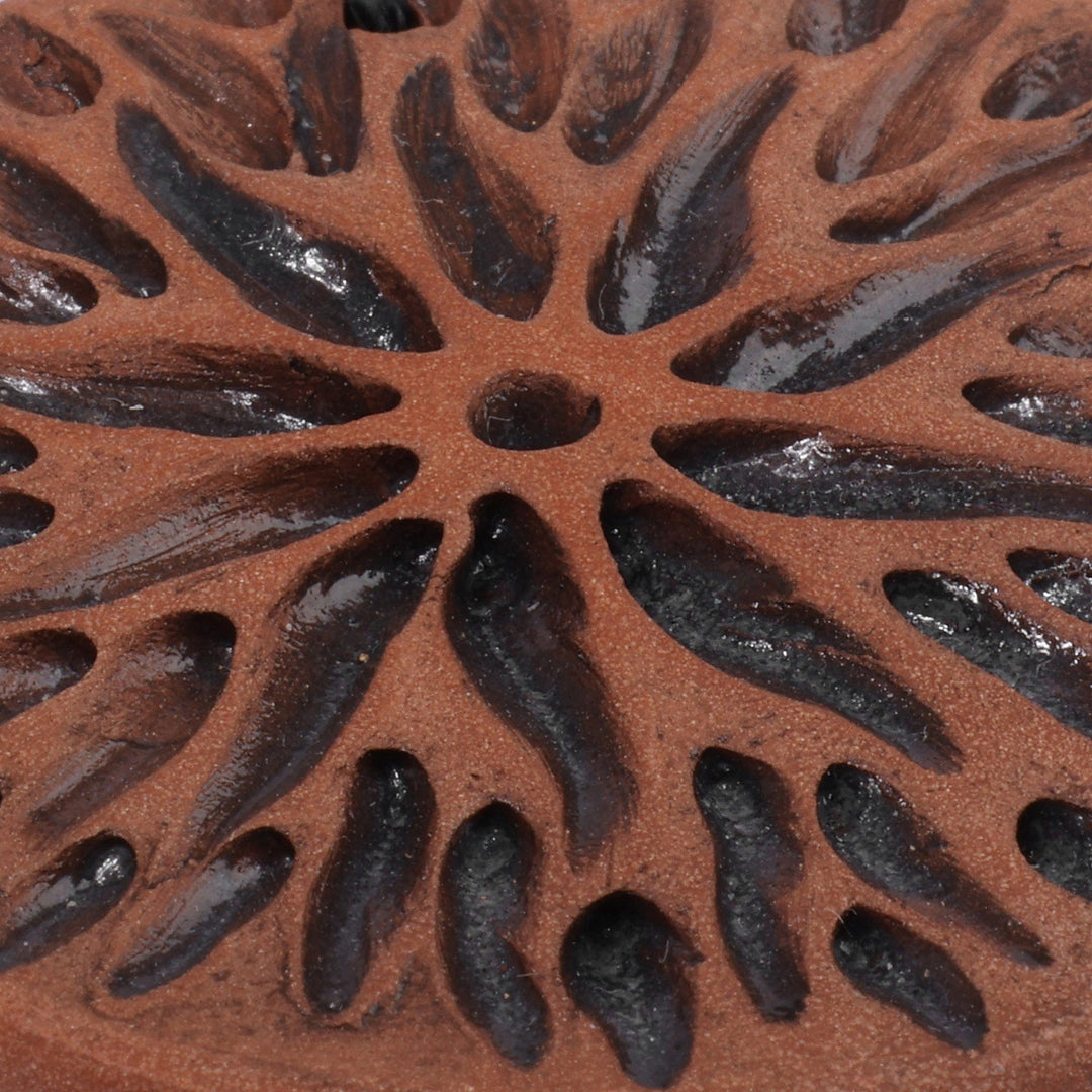 Star-Themed Ceramic Pendant Necklace in Black and Brown Hues - Radiant Universe