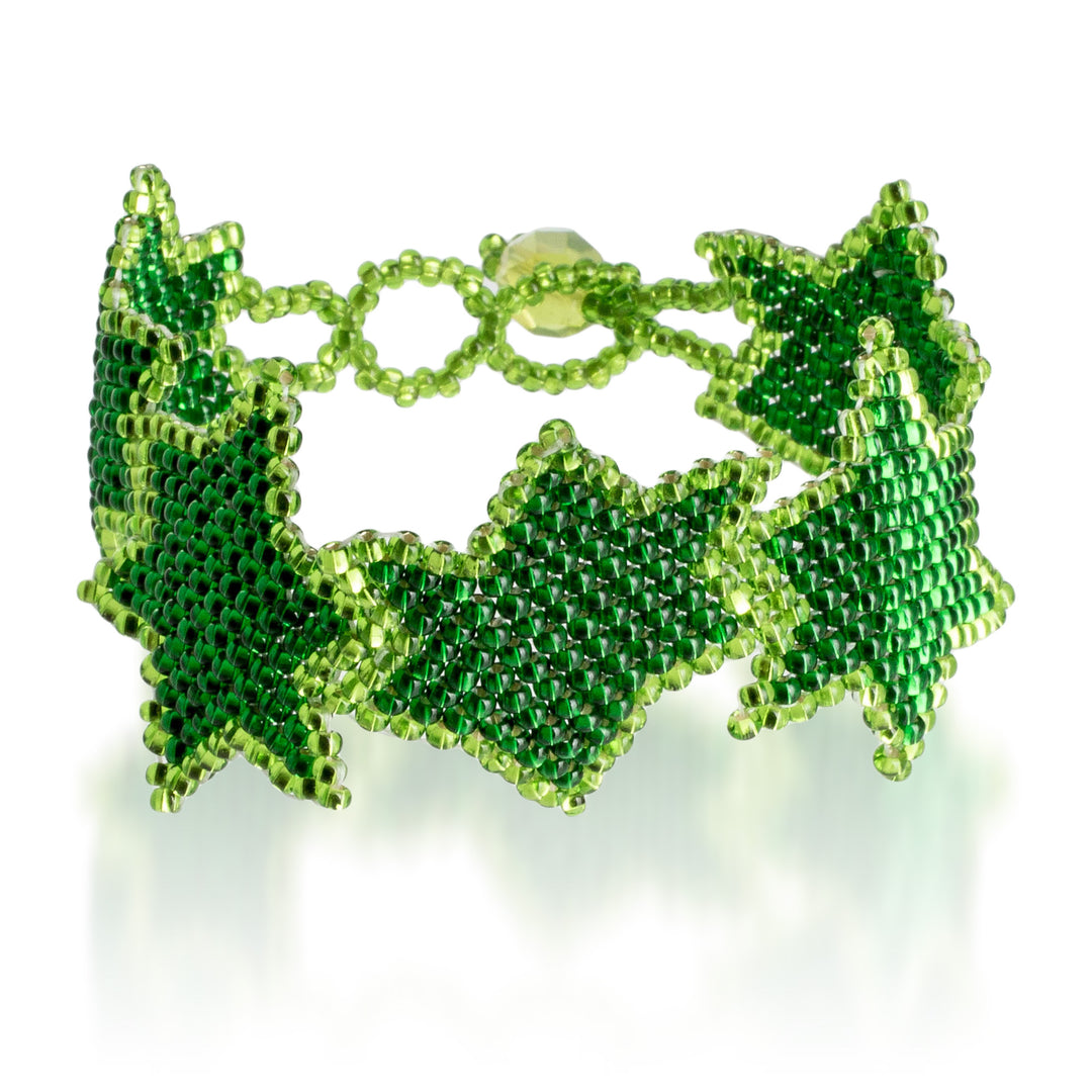 Green Handcrafted Beaded Wristband Bracelet with Star Design - Emerald Starlight