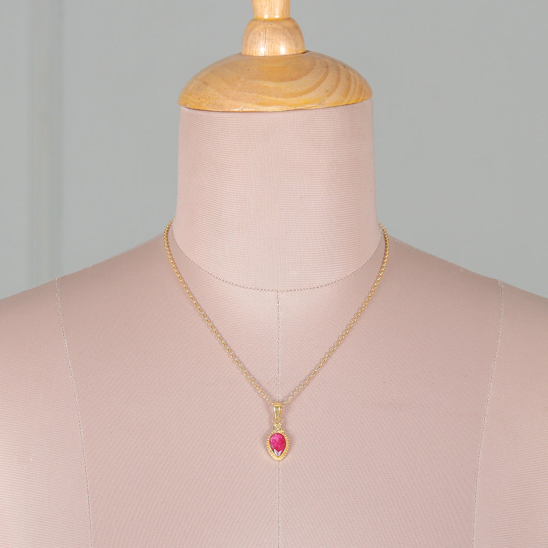 Gold-Plated Pendant Necklace with 3-Carat Drop-Shaped Ruby - Shiny Pink Rain