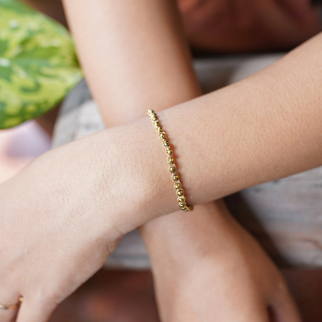 Hematite Beaded Macrame Bracelet with Gold-Plated Clasp - Blissful Gleam