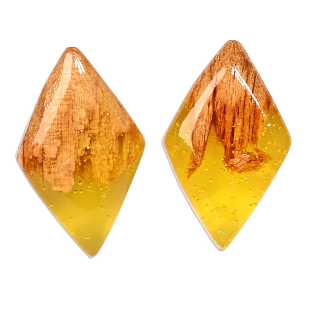 Diamond-Shaped Apricot Wood and Yellow Resin Button Earrings - Jewels From the Sun