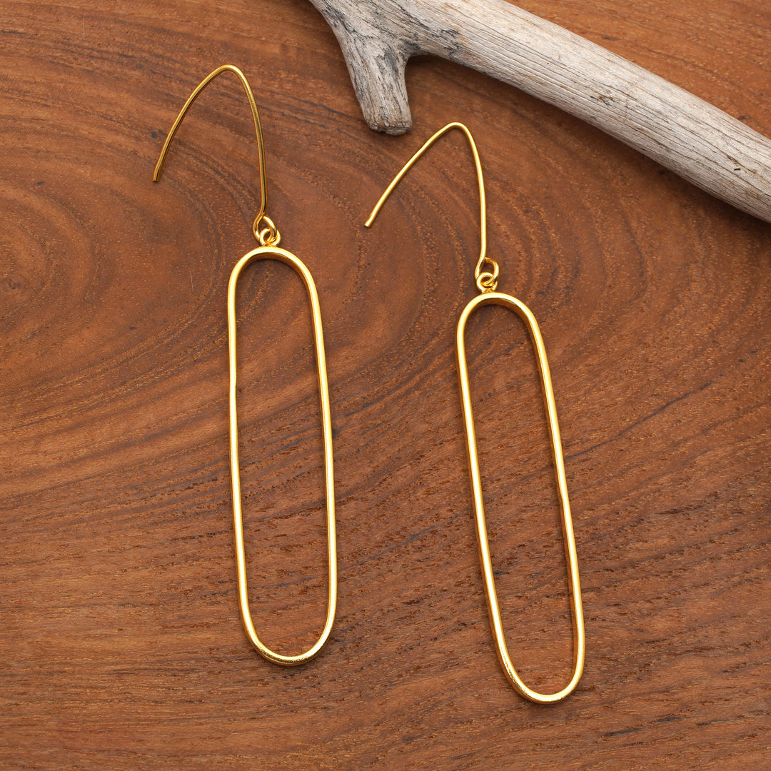 Minimalist Oval-Shaped 18k Gold-Plated Dangle Earrings - Minimalist Silhouettes