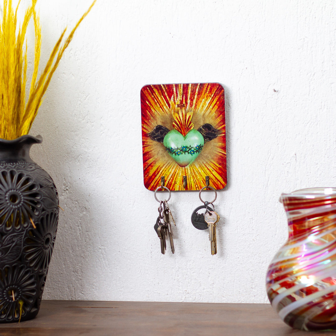 Heart-Themed Handmade 3-Hook Decoupage Pinewood Key Holder - Valiant Heart