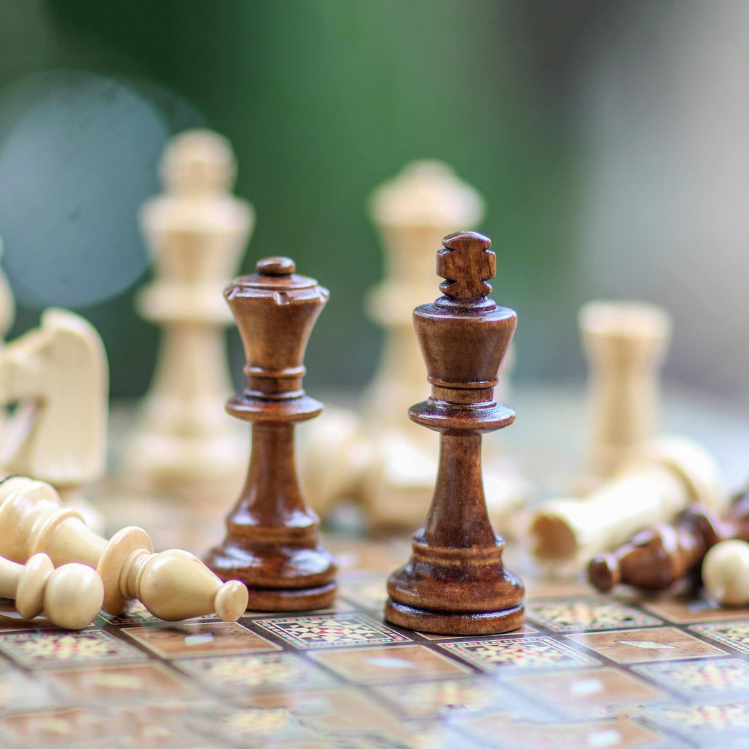 Pinewood Chess Piece Set (32 Pieces) - Game On