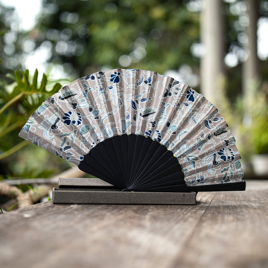 Batik Floral and Leaf-Themed Silk Fan with Pinewood Handle - Nocturnal Garden