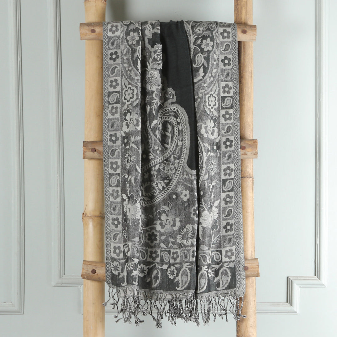 Paisley Vestiges