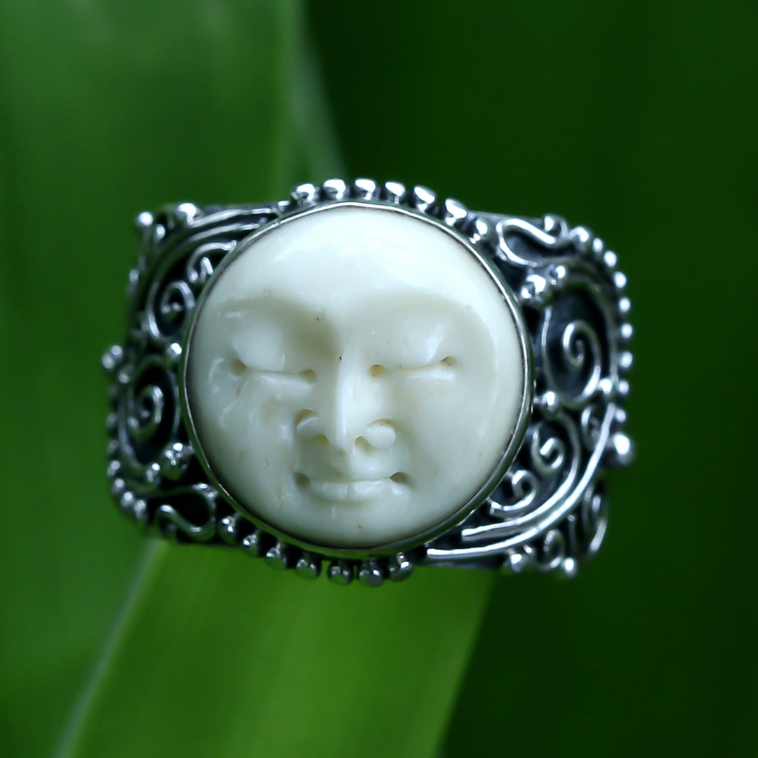 The Serene Moon