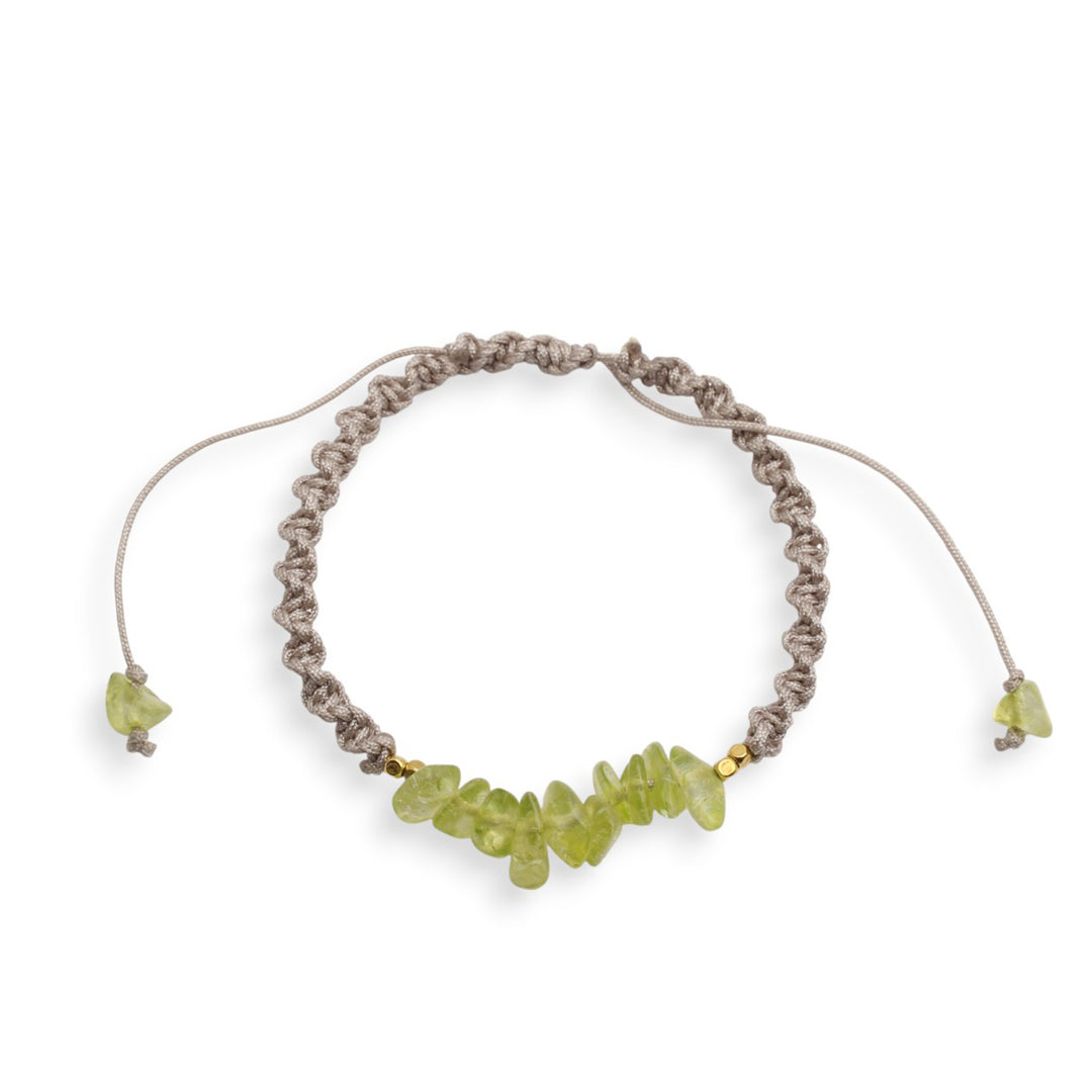 Artisan-Made Green Quartz Macrame Bracelet in Grey Hues - Spring Candy