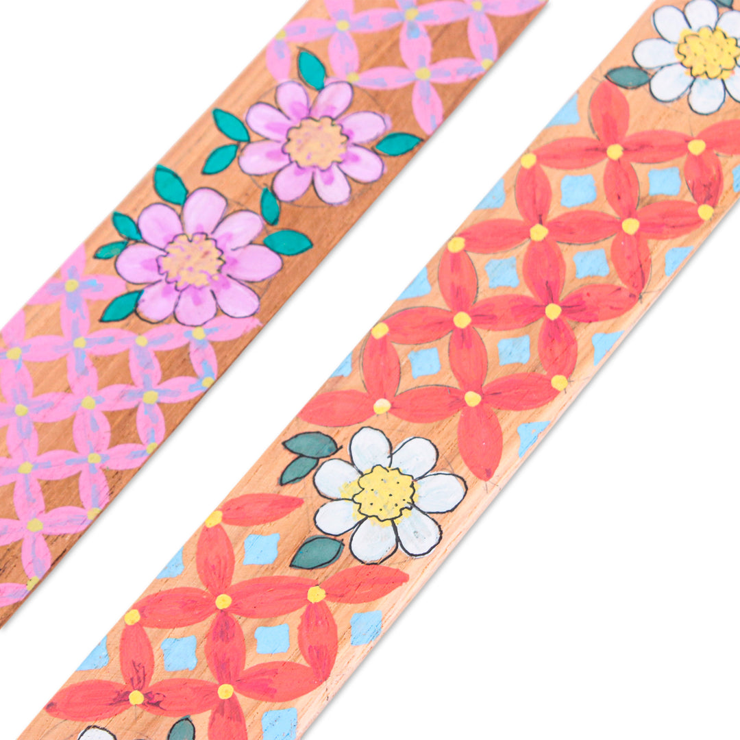 Floral 2-Piece Hand-Painted Carved Longan Wood Bookmark Set - Blossoming Pages