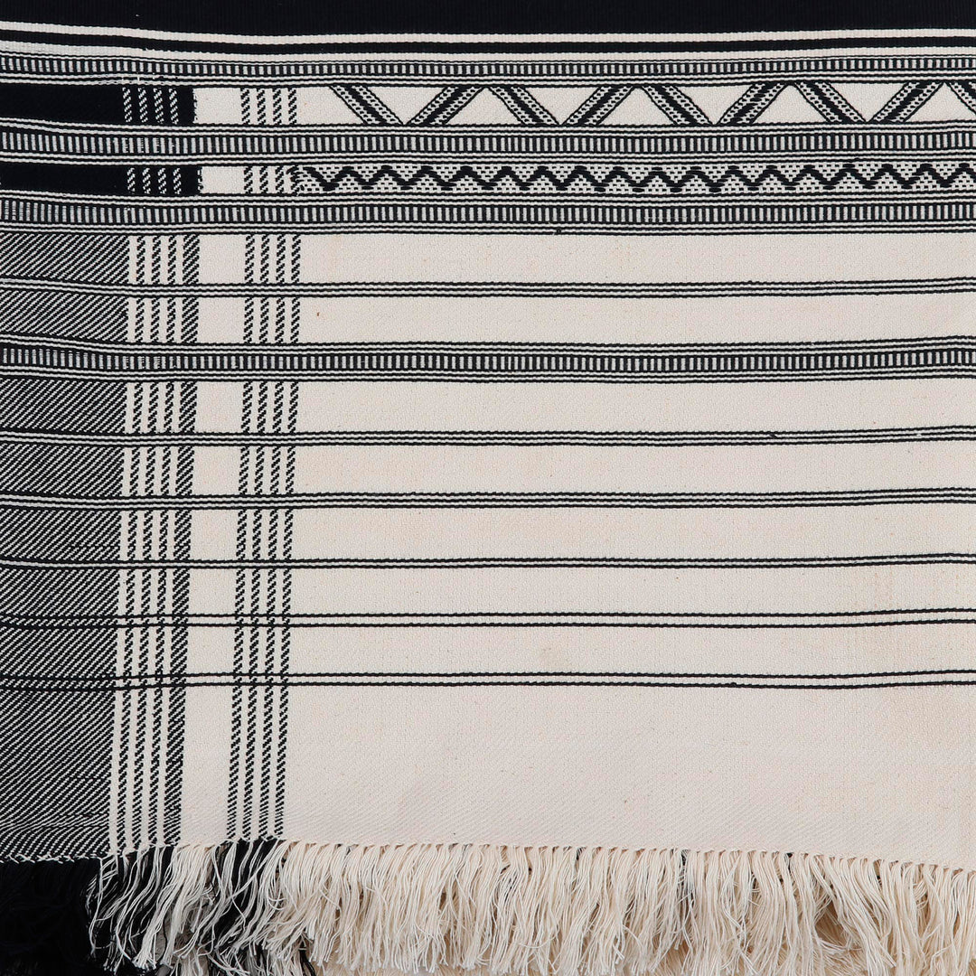 Hand-Loomed Geometric Cotton Throw in Black and Ivory - Creative Elegance