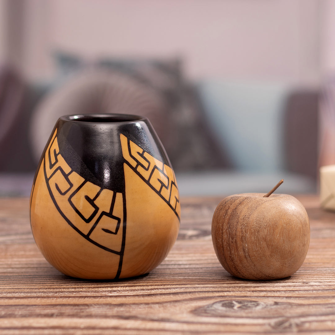 Handcrafted Folk Art Chulucanas Ceramic Decorative Vase - Andean Path