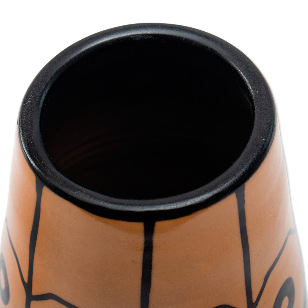 Modern Geometric Folk Art Chulucanas Ceramic Decorative Vase - Northern Sun