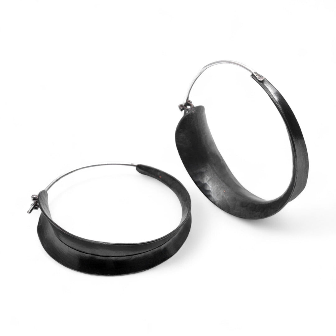 Copper Hoop Earrings with Darkened and Hammered Finishes - Dark Hula Hoop