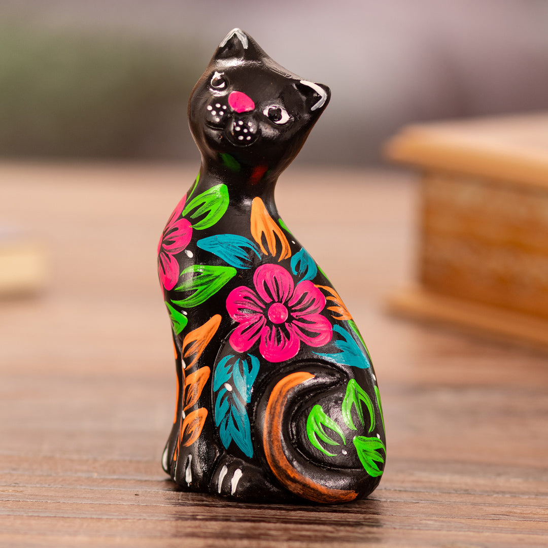 Sweet Cat in Black