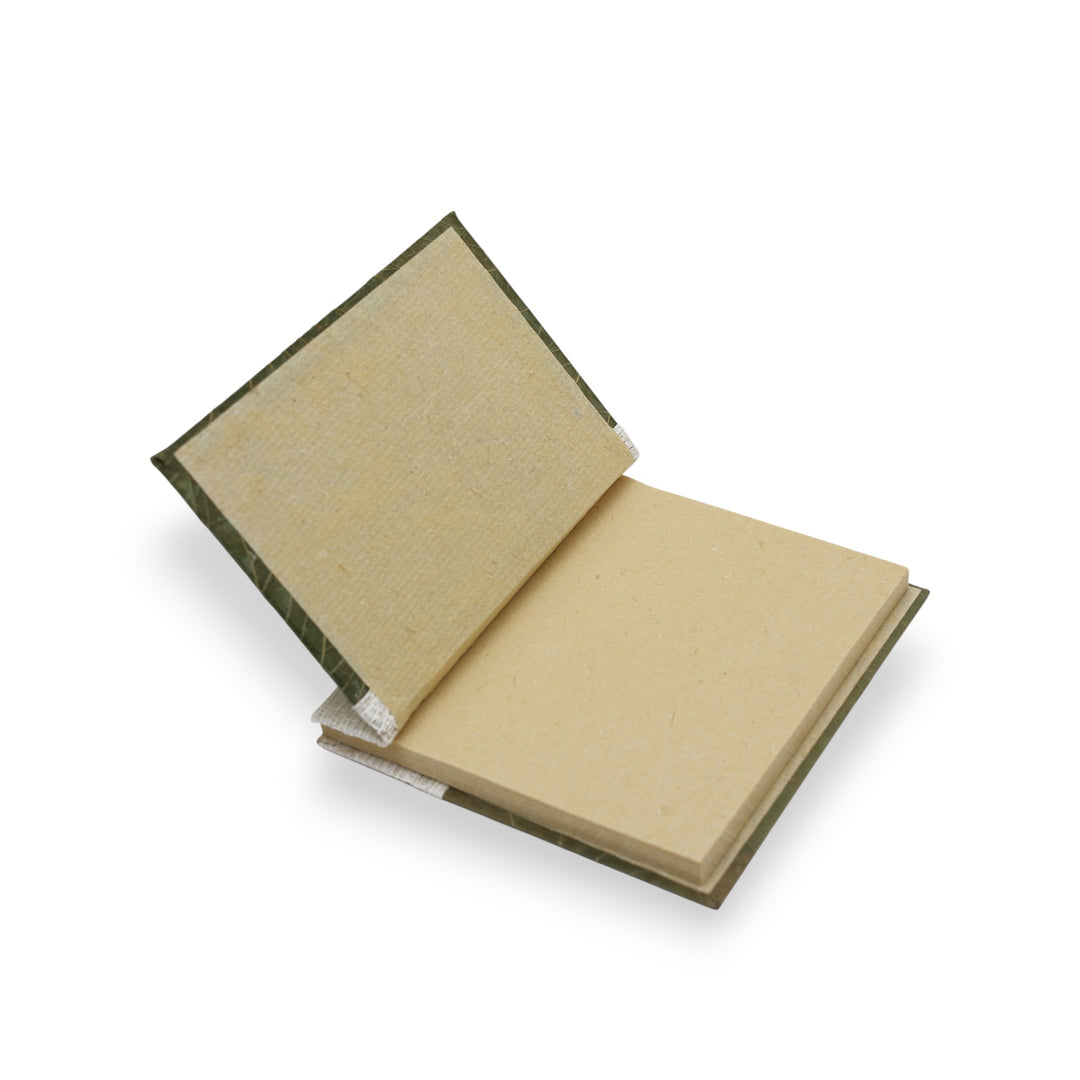 Leaf-Themed Eco-Friendly Handcrafted Natural Fiber Journal - Dried Leaves