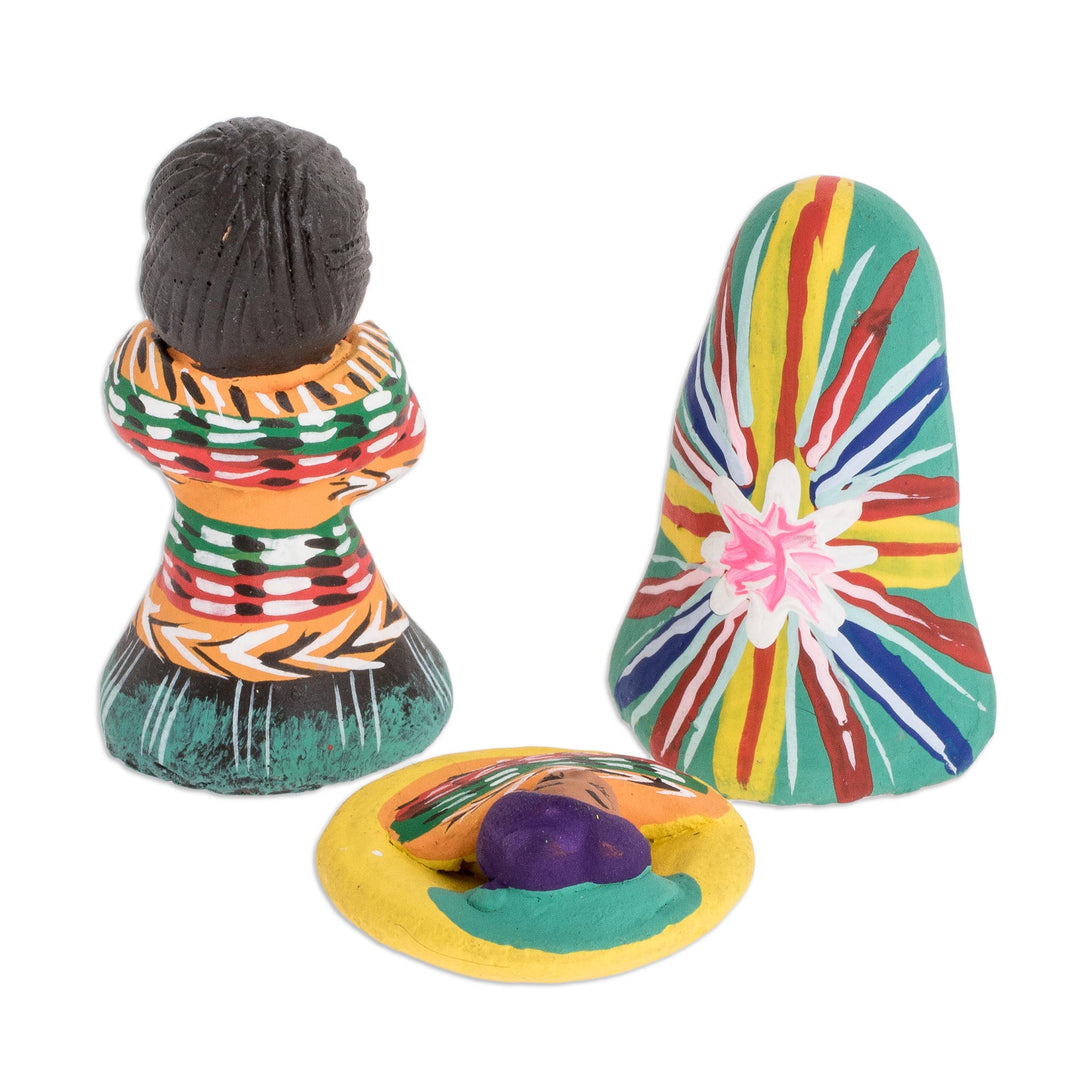 Handmade Nativity Scene (3 Pieces) - Petite Nativity