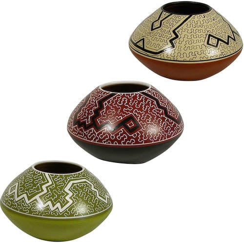 Shipibo Round Pot with Tapered Top