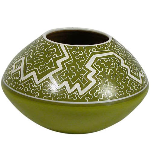 Shipibo Round Pot with Tapered Top