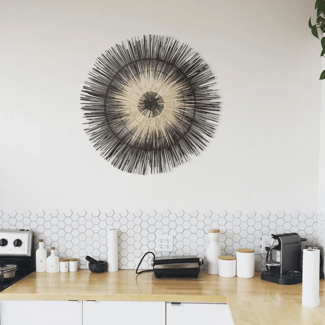 Large Palm Sun Circle - Black