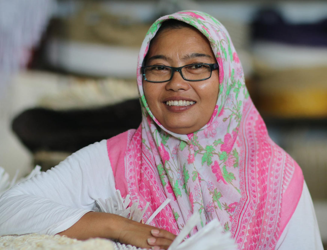 Handmade Natural Fiber Tote Handbag from Bali - Natural Style