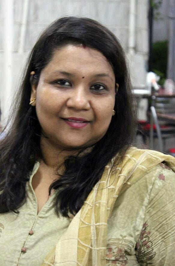 Sterling Silver Dangle Earrings with Lapis Lazuli Stones - Royal Leafy Blossom