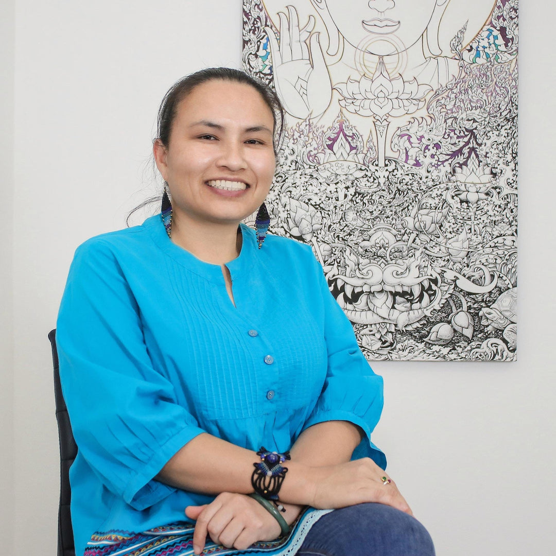 Black Macrame Bracelet with Lapis Lazuli Stone from Thailand - Cool Boho