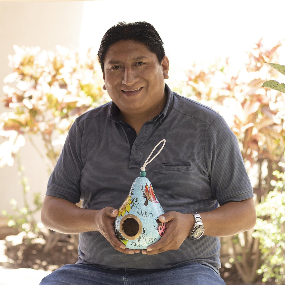 Hummingbird-Themed Green Dried Gourd Bird House from Peru - Hummingbird Lair